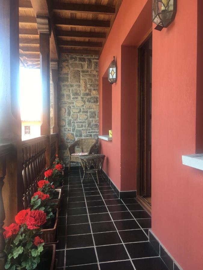 La Casona De Rales Villaviciosa Exterior photo